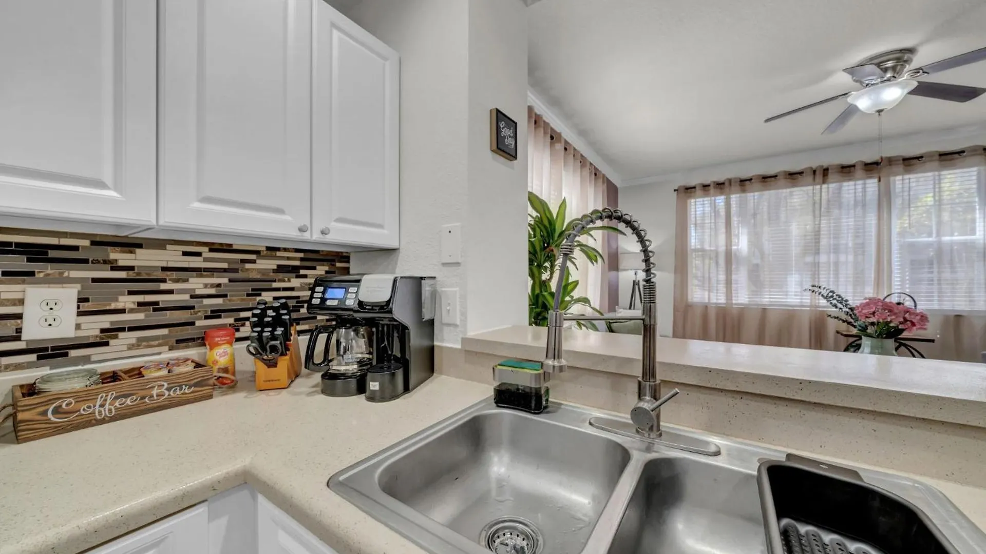 Oasis 2Br2Ba- Minutes To Airport & Westchase #8 Apartment Tampa 0*,