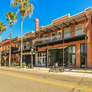  Apartment Frontdesk 1910 E 7th Ave Apts Historic Ybor