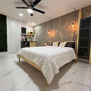  Apartment Busch Gardens Bliss Suite-2